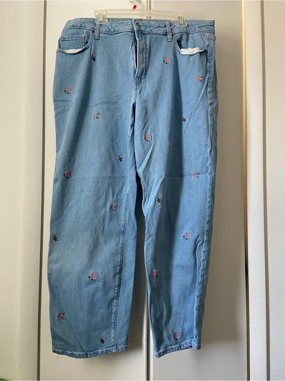 Old Navy Light Blue High-Rise OG Loose Jeans with Embroidered Pink Flowers